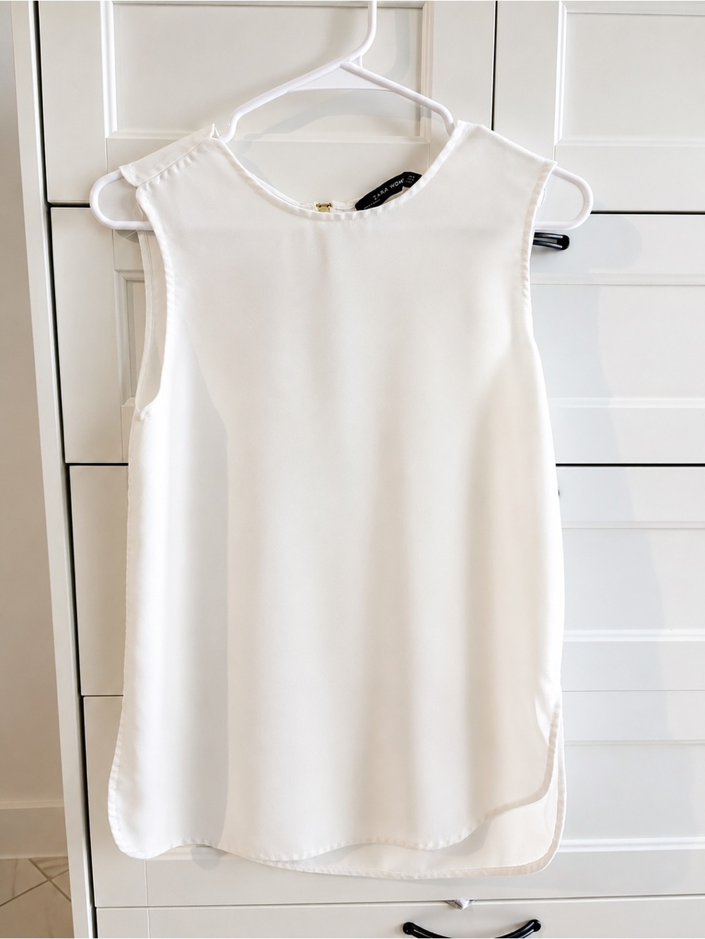 ZARA White Sleeveless Blouse Size S | Elegant Minimalist Top